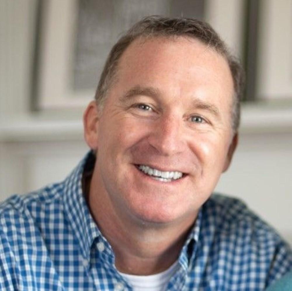 Scott Burton Headshot