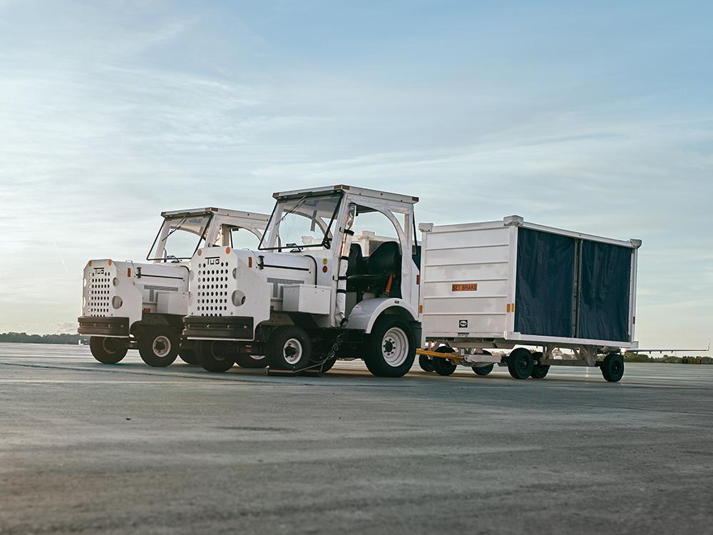 Textron GSE - TUG MA - Baggage Tractor - Power Steering